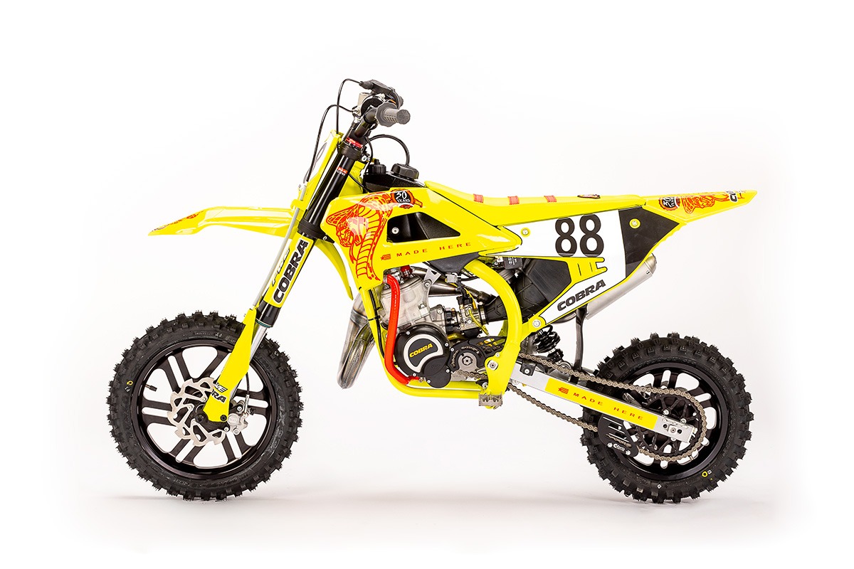 MINI-ME MOTO CAN DECAL YOUR MINIATURE BIKE - Motocross Action Magazine