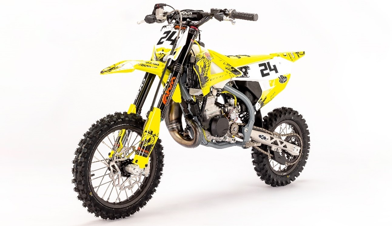 Moto racing best sale bike price